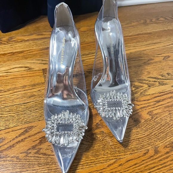 Clear Cinderella heels - Picture 2 of 3